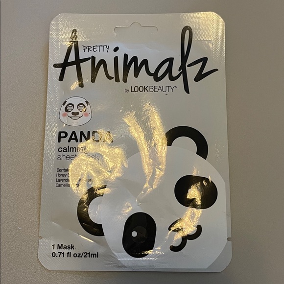 Assorted Face Mask Set - Picture 10 of 12